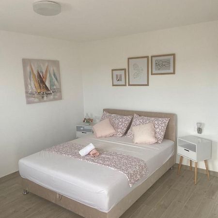 Studio Apartman Mare Τρογκίρ Εξωτερικό φωτογραφία